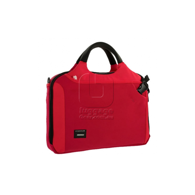 crumpler dry red